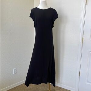 GSTQ Black Sheath Midi Dress with Crew Neck